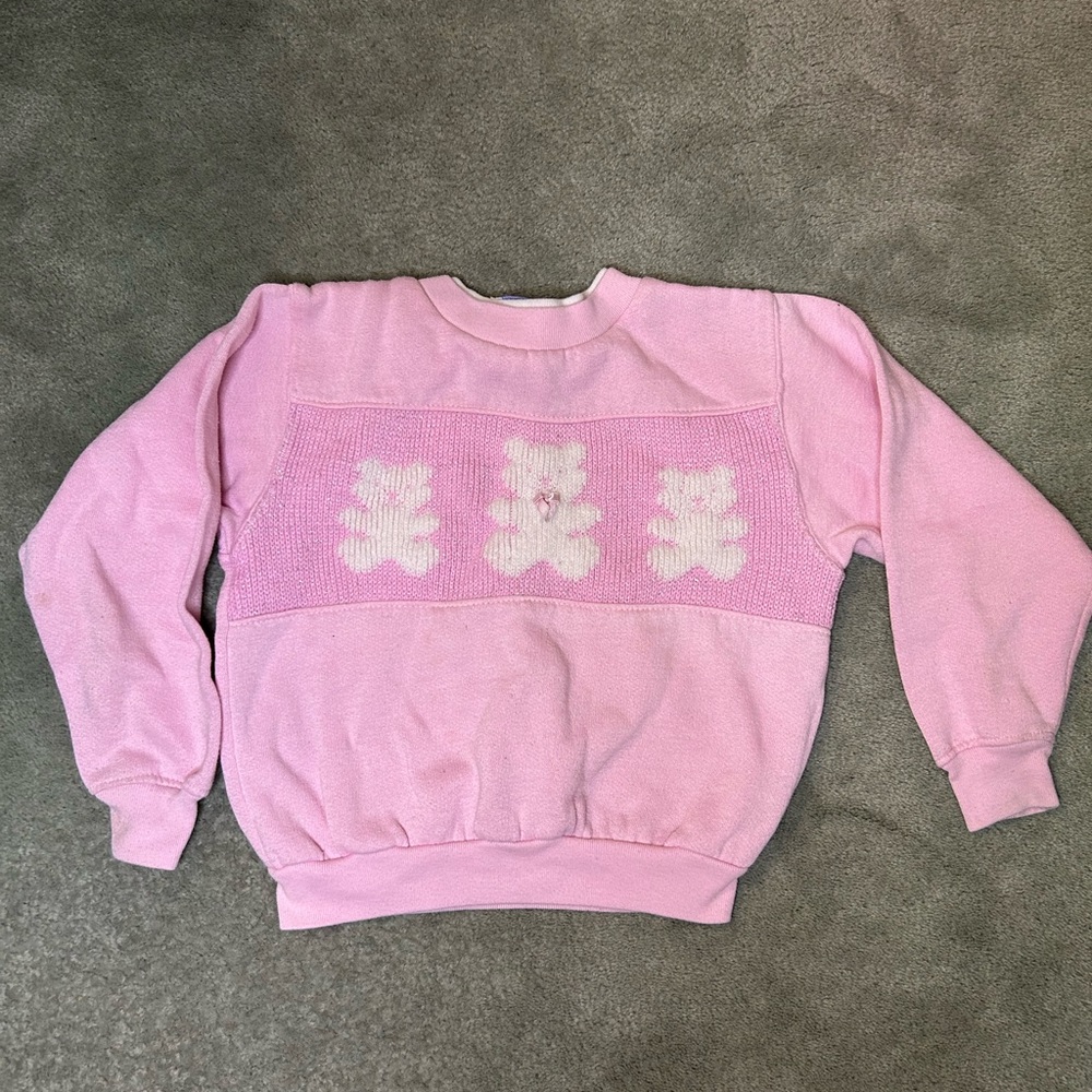 Vintage pink bear sweater in excellent condition! Tag size 6, fits more like 4t